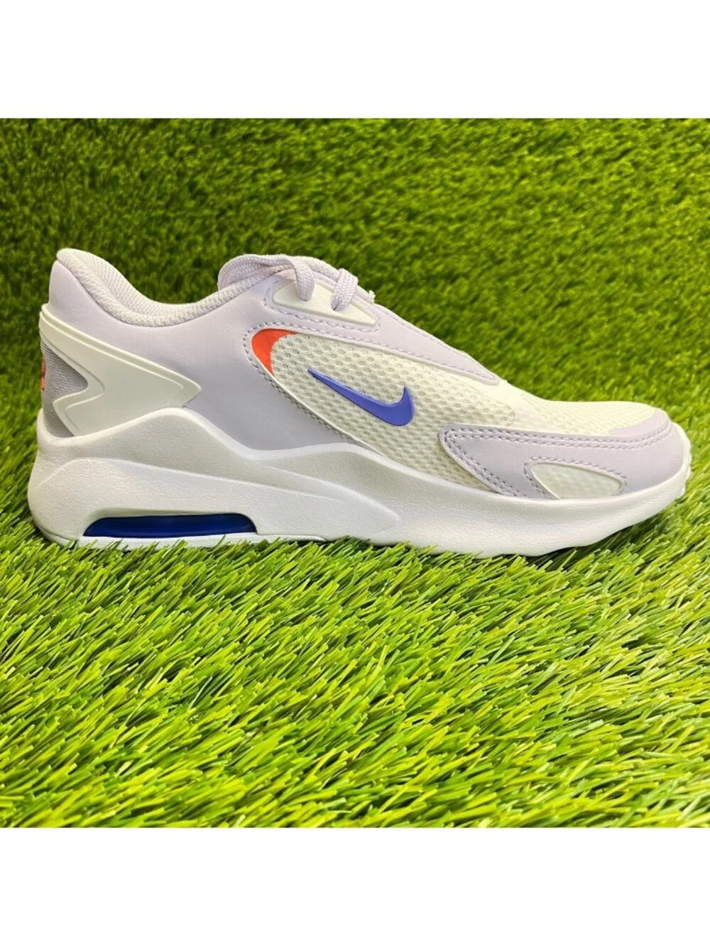 Nike Air Max Bolt Womens Size 6 Purple White Athletic Running Shoes Sneakers